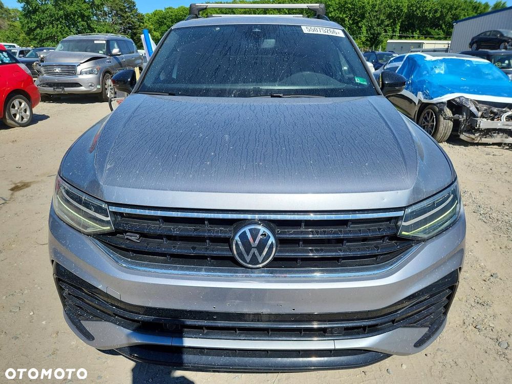 Volkswagen Tiguan - 2