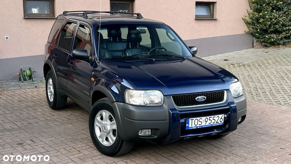 Ford Maverick 3.0 V6 Limited - 10