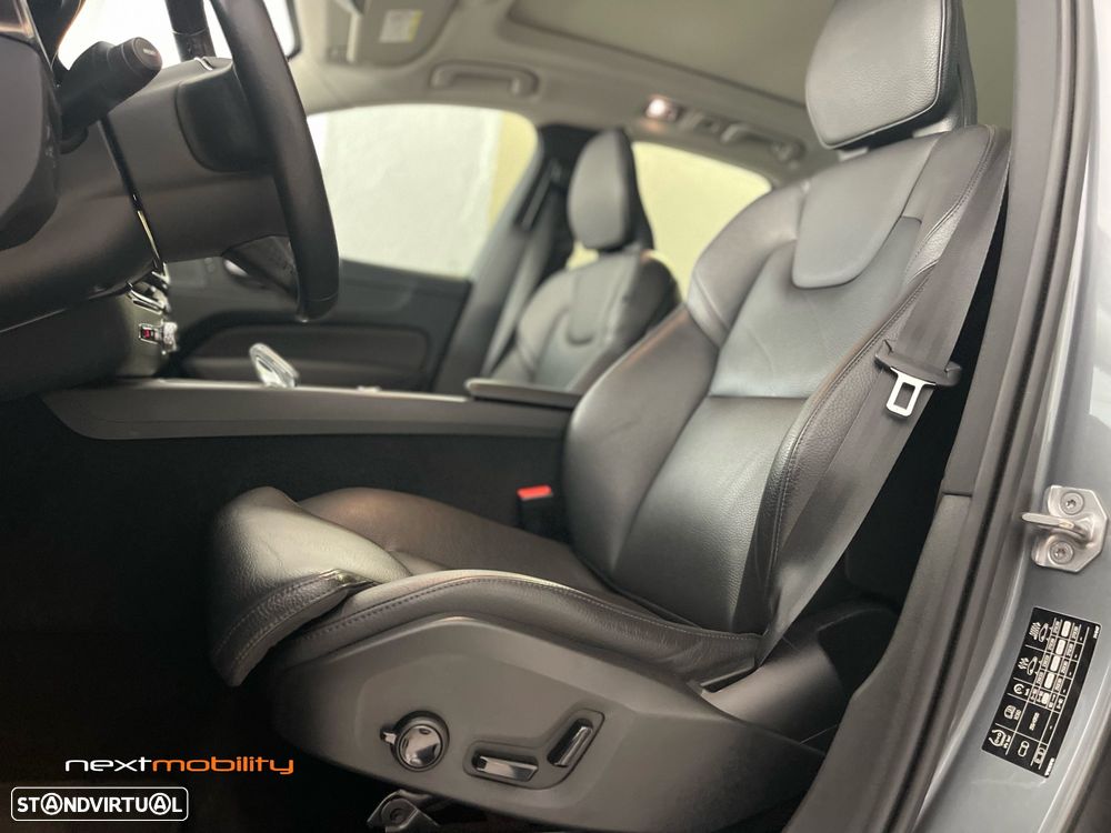 Volvo XC 60 2.0 T6 PHEV Inscription AWD - 19