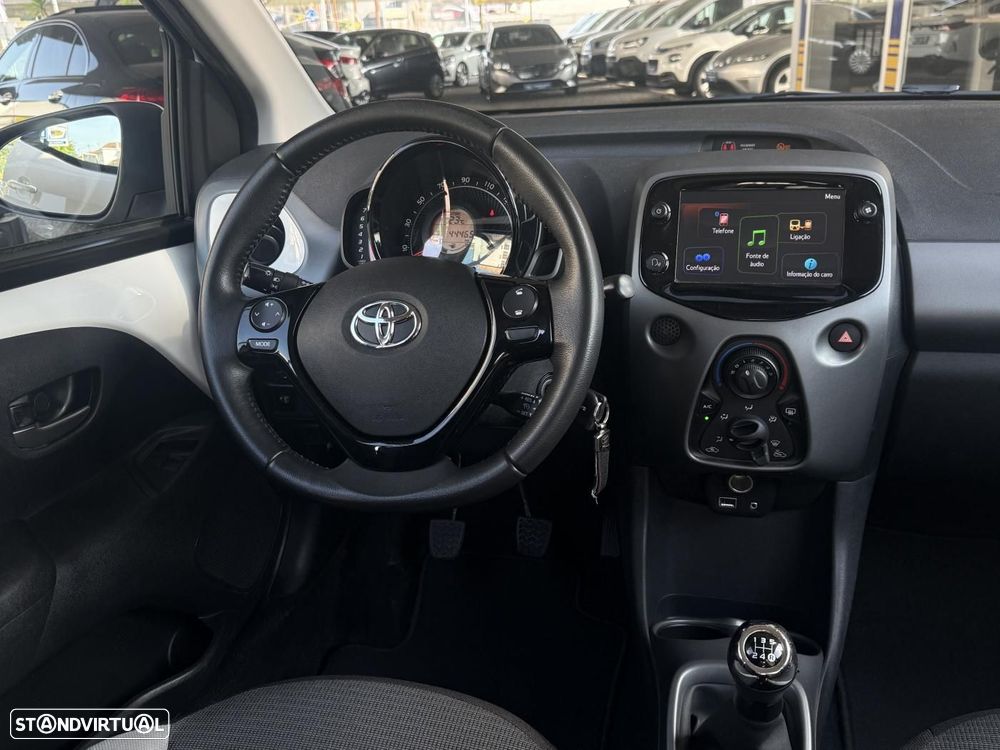 Toyota Aygo 1.0 X-Play+X-Touch - 29