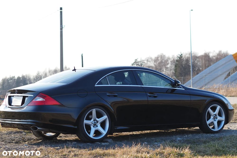 Mercedes-Benz CLS - 16
