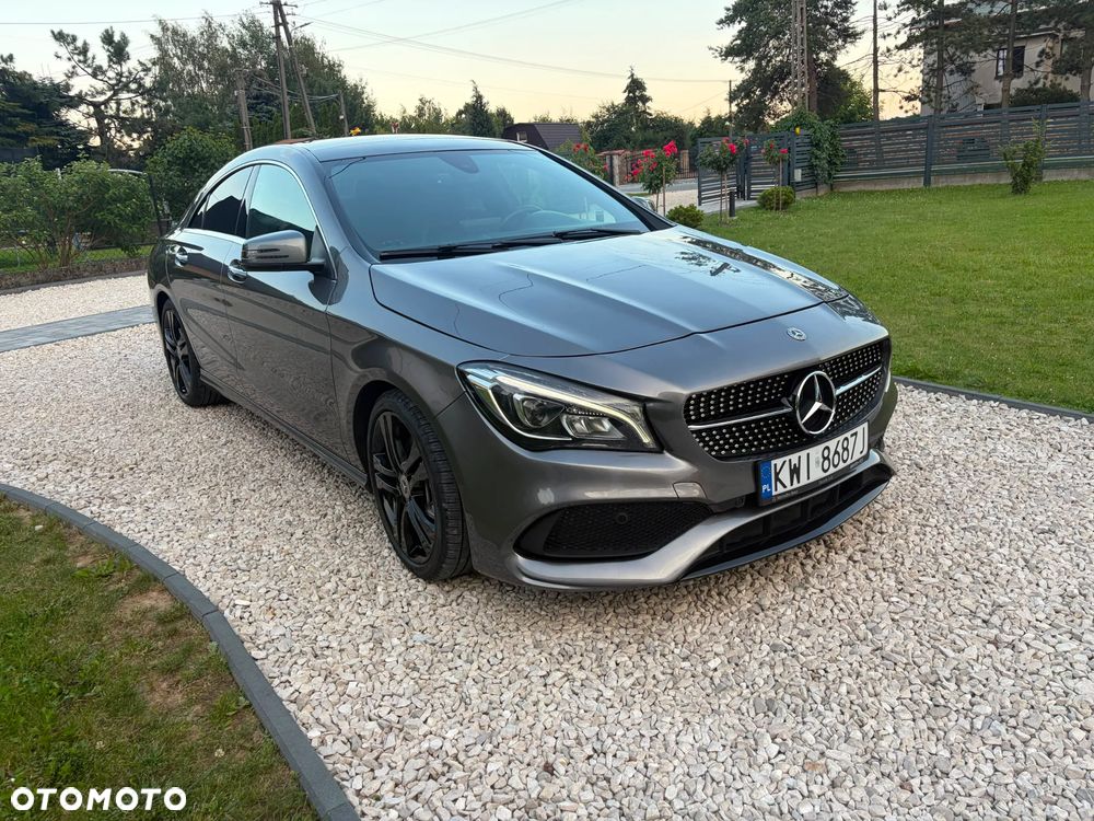 Mercedes-Benz CLA 250 4-Matic AMG Line - 1