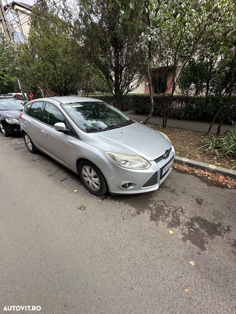 Ford Focus 2.0 TDCI DPF Powershift Titanium - 6