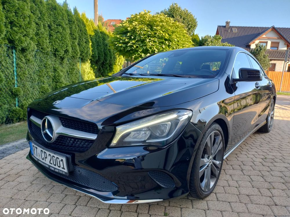 Mercedes-Benz CLA 200 UrbanStyle Edition - 13