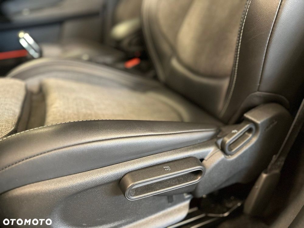 MINI Countryman - 32