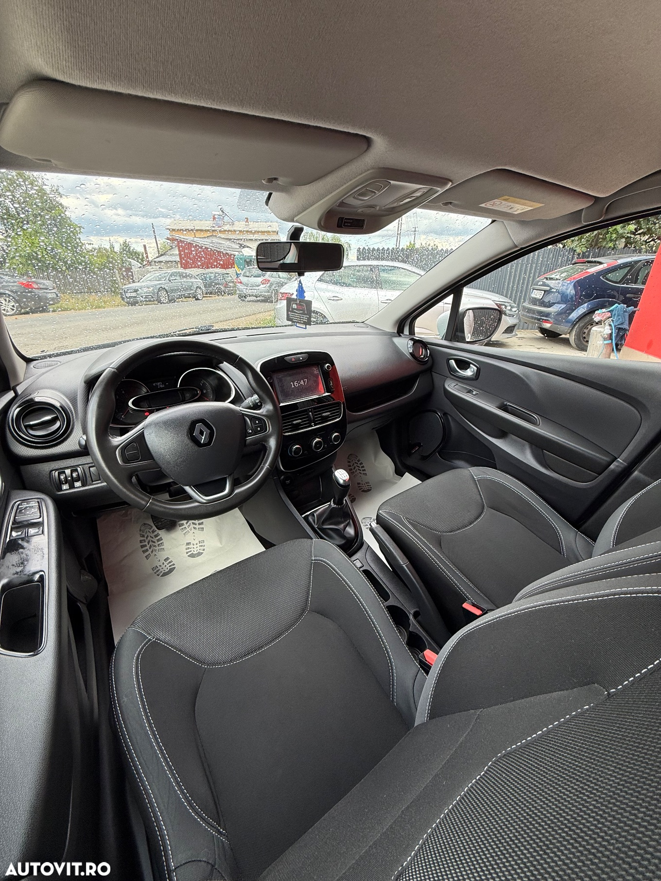 Renault Clio IV Energy dCi Zen - 10