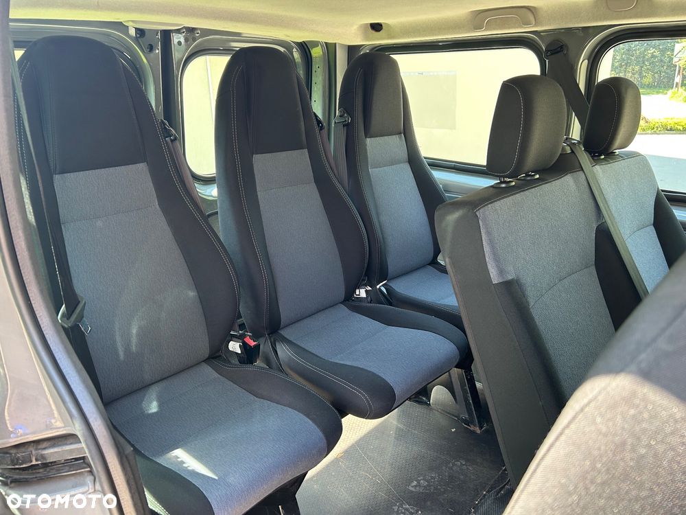 Opel Vivaro L1H1 2.7t Essentia - 13