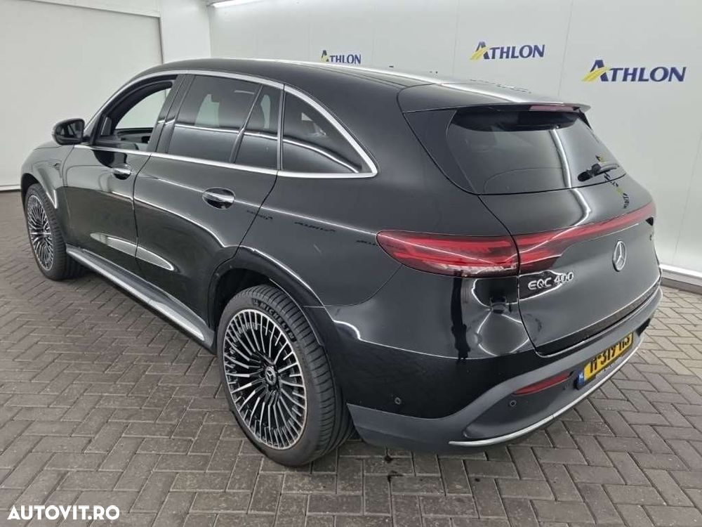 Mercedes-Benz EQC - 6