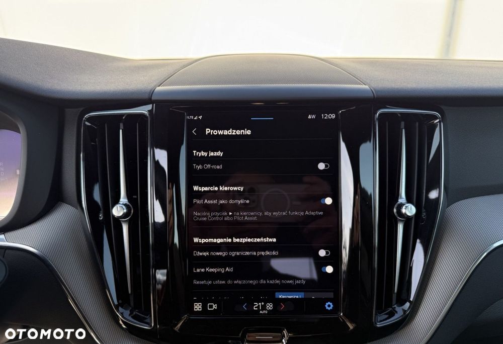 Volvo XC 60 - 22