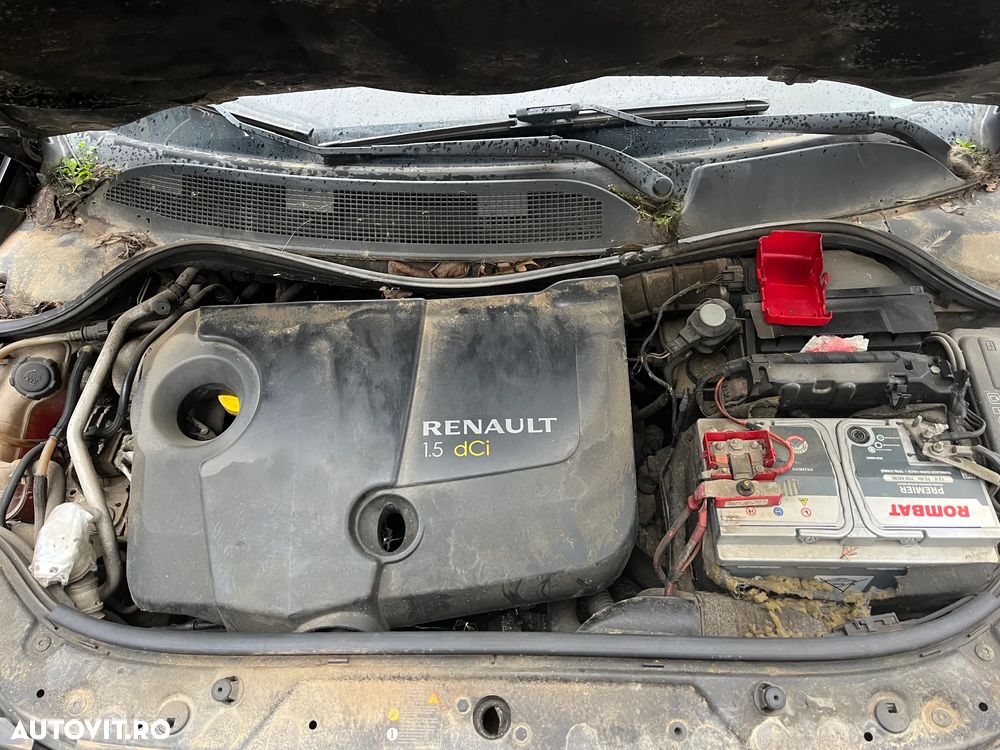 Dezmembrez Renault Megane 2 facelift negru 1,5 DCI Euro 4 2007 - 4