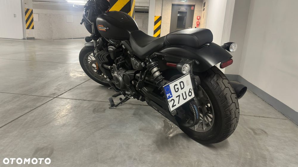 Harley-Davidson Sportster Nightster 975 - 8