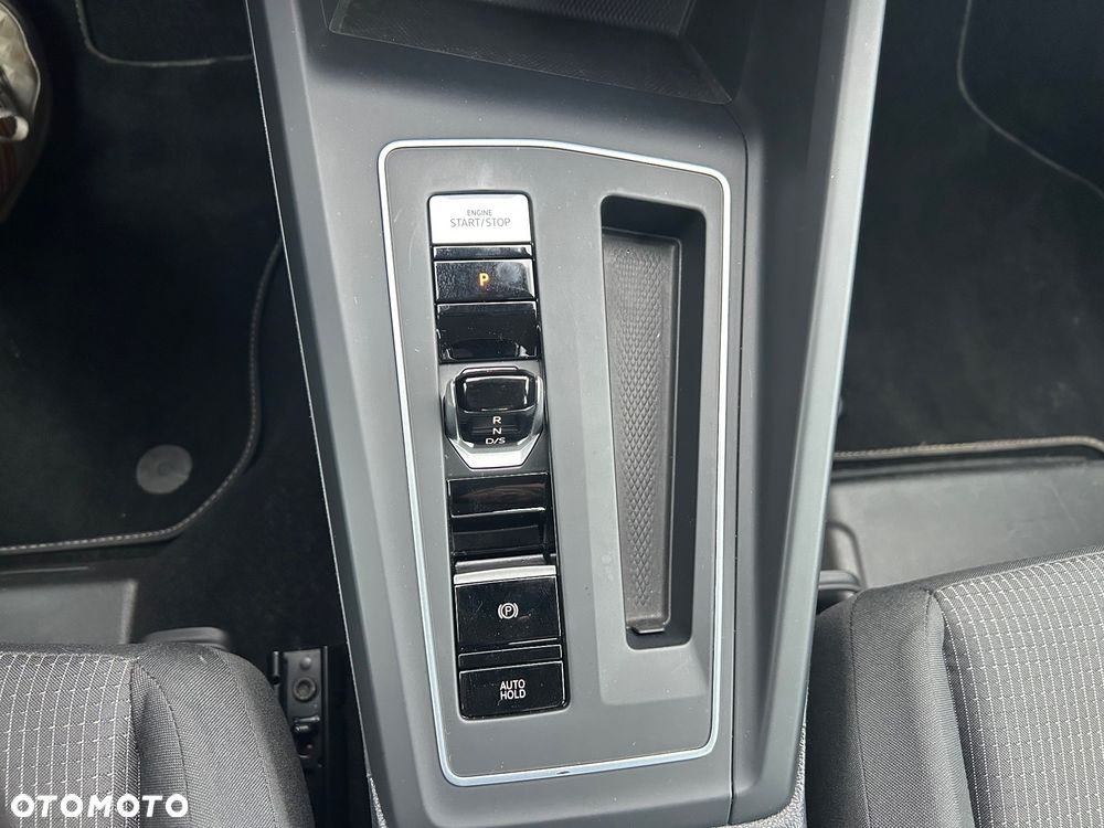 Volkswagen Golf 1.5 eTSI OPF DSG Energy - 21