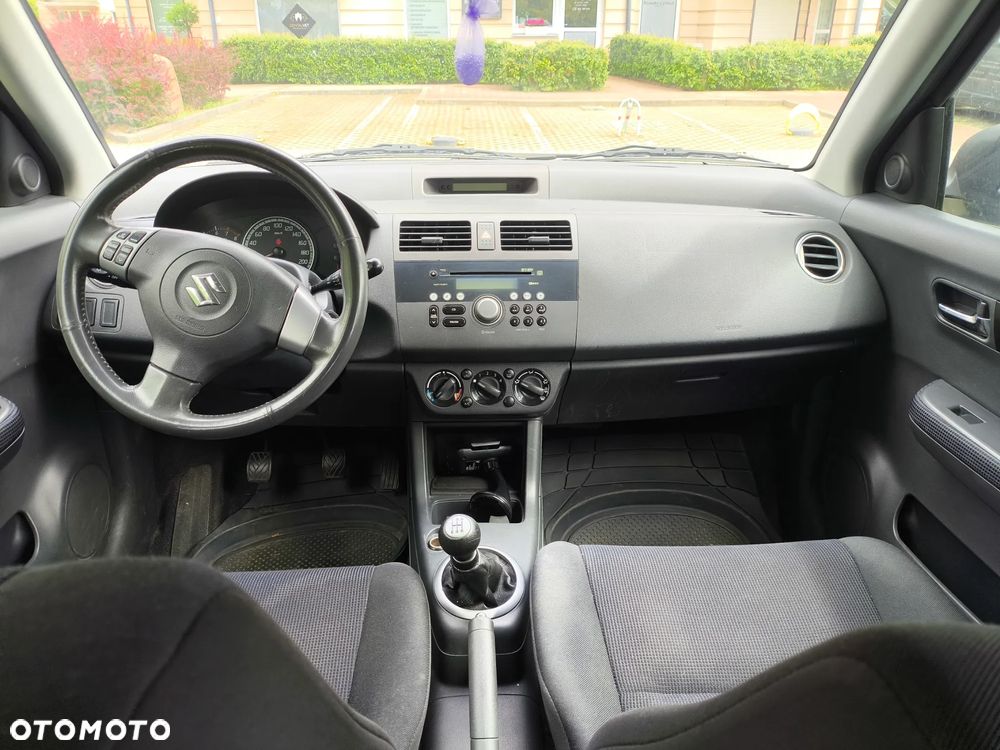 Suzuki Swift 1.3 Comfort - 11
