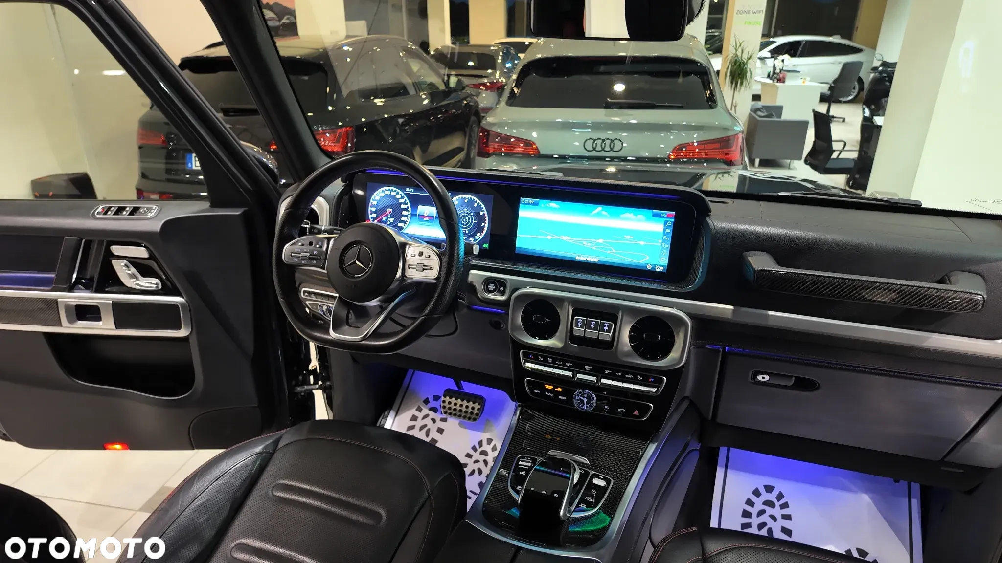Mercedes-Benz Klasa G 500 9G-TRONIC Exclusive - 38