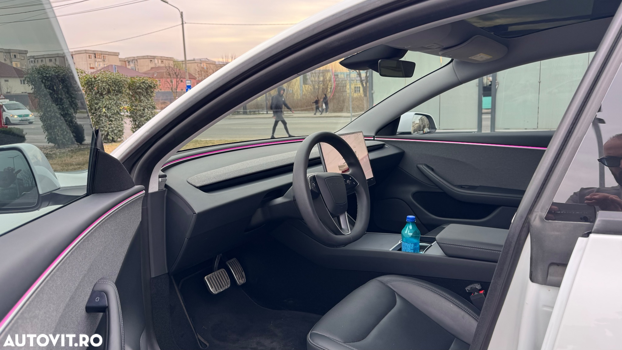 Tesla Model 3 Standard Reichweite Plus Hinterradantrieb - 8