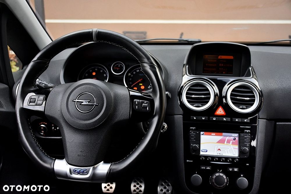 Opel Corsa 1.6 Turbo OPC - 5