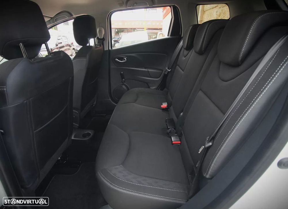 Renault Clio Sport Tourer 0.9 TCe Limited - 11