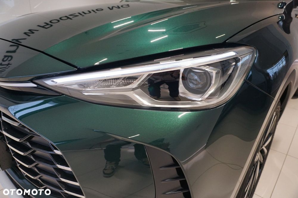 MG ZS Hybrid+ - 6