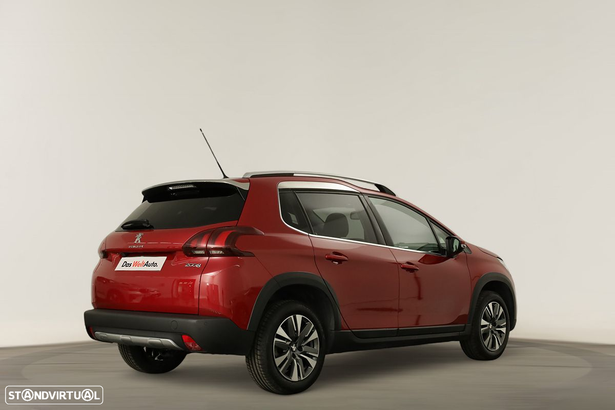 Peugeot 2008 1.2 PureTech Allure - 4
