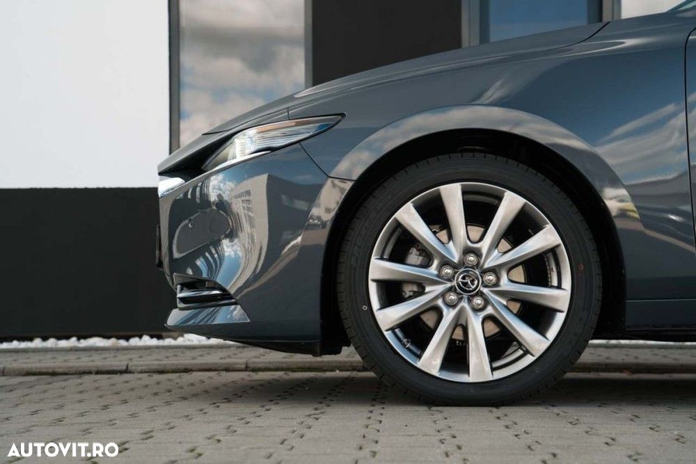Mazda 3 - 9