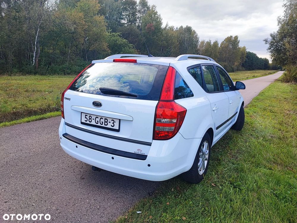 Kia Ceed Cee'd 1.6 Optimum + - 18