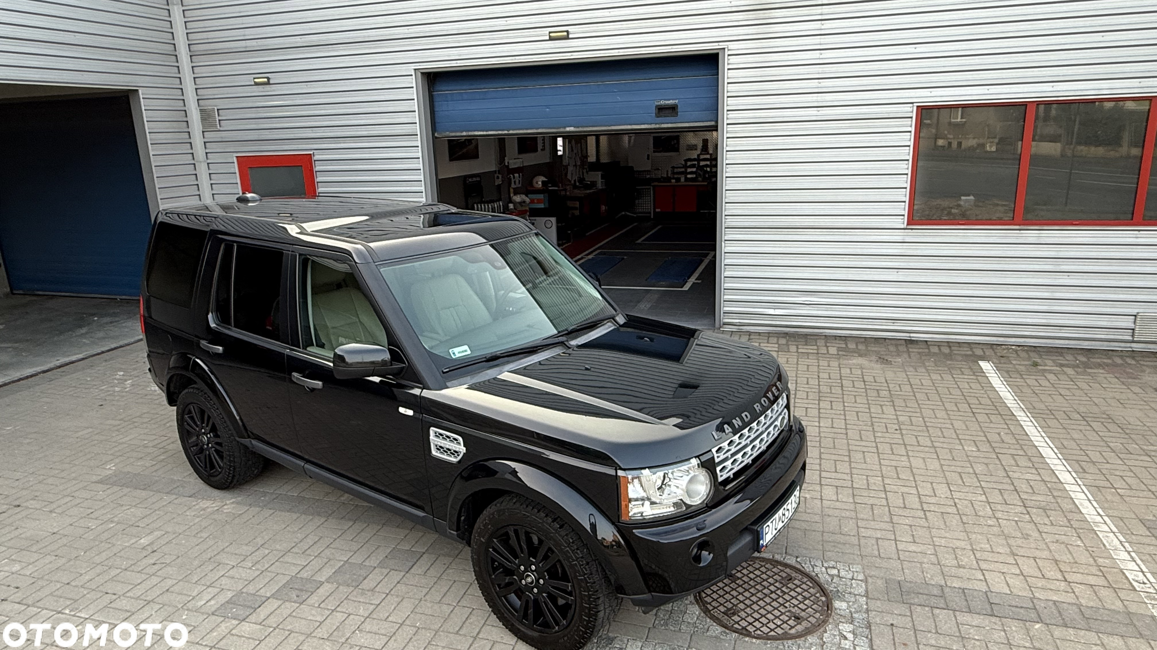 Land Rover Discovery IV 5.0 V8 HSE - 10