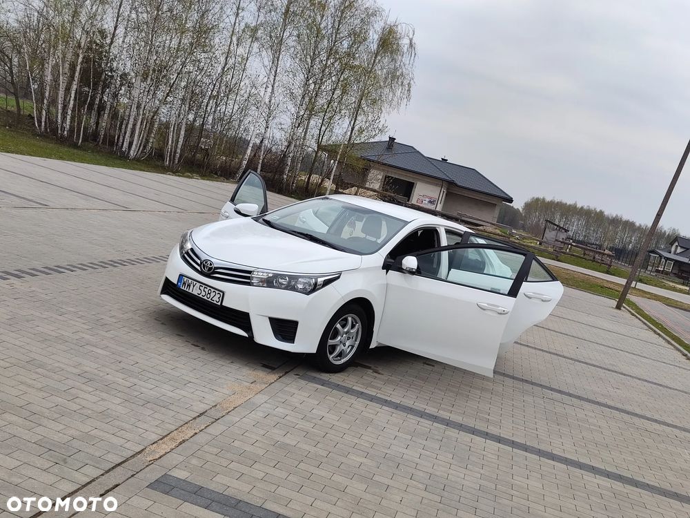 Toyota Corolla 1.6 Comfort - 18