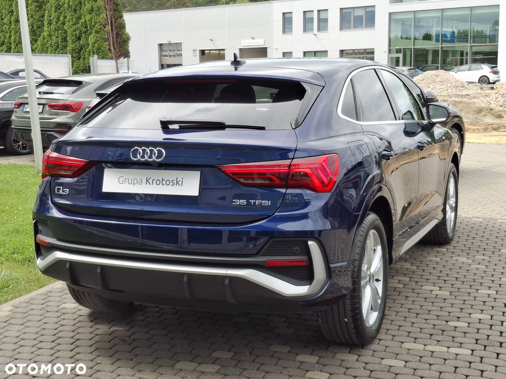 Audi Q3 Sportback - 5