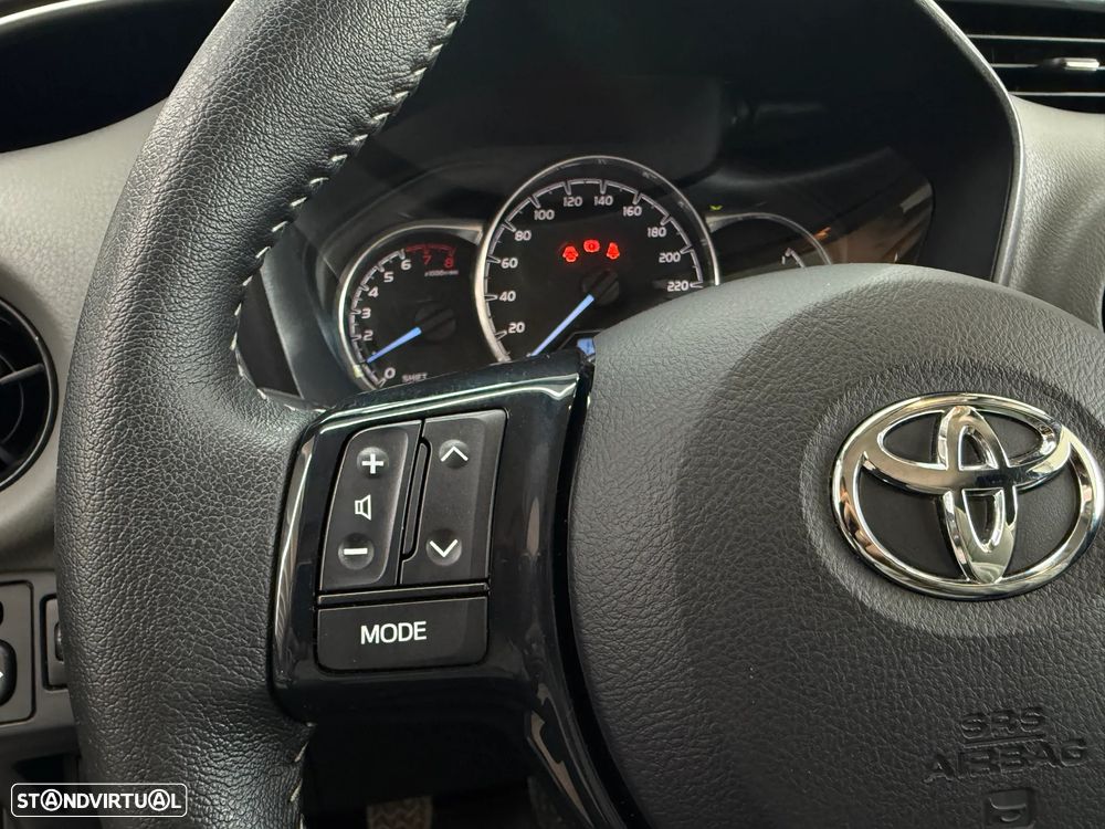 Toyota Yaris 1.0 VVT-i ACtive - 20