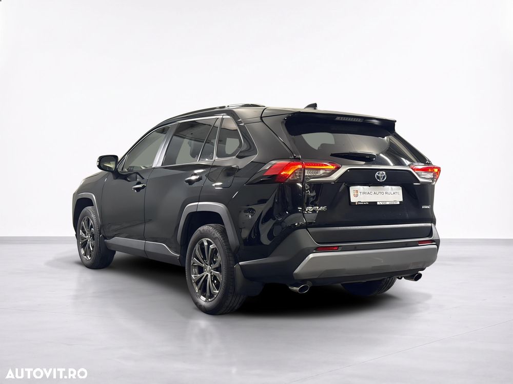 Toyota RAV4 - 4