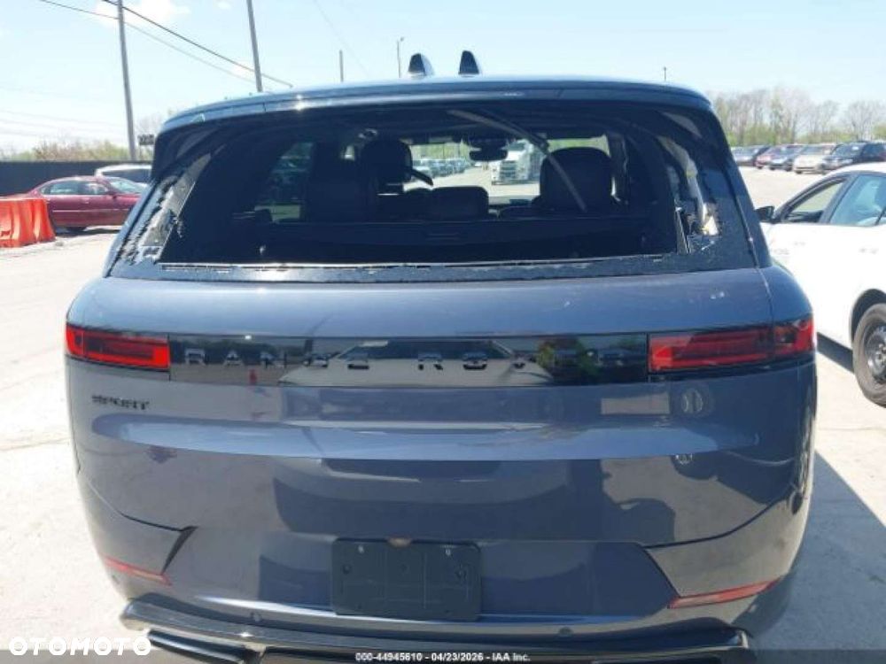 Land Rover Range Rover Sport - 8