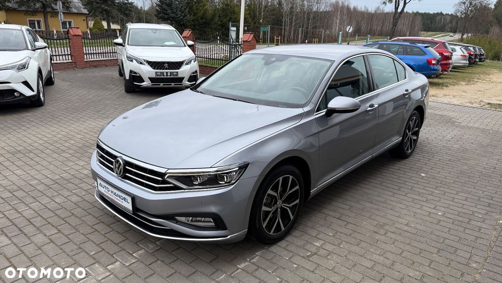 Volkswagen Passat 2.0 TDI (BlueMotion Technology) Trendline - 8