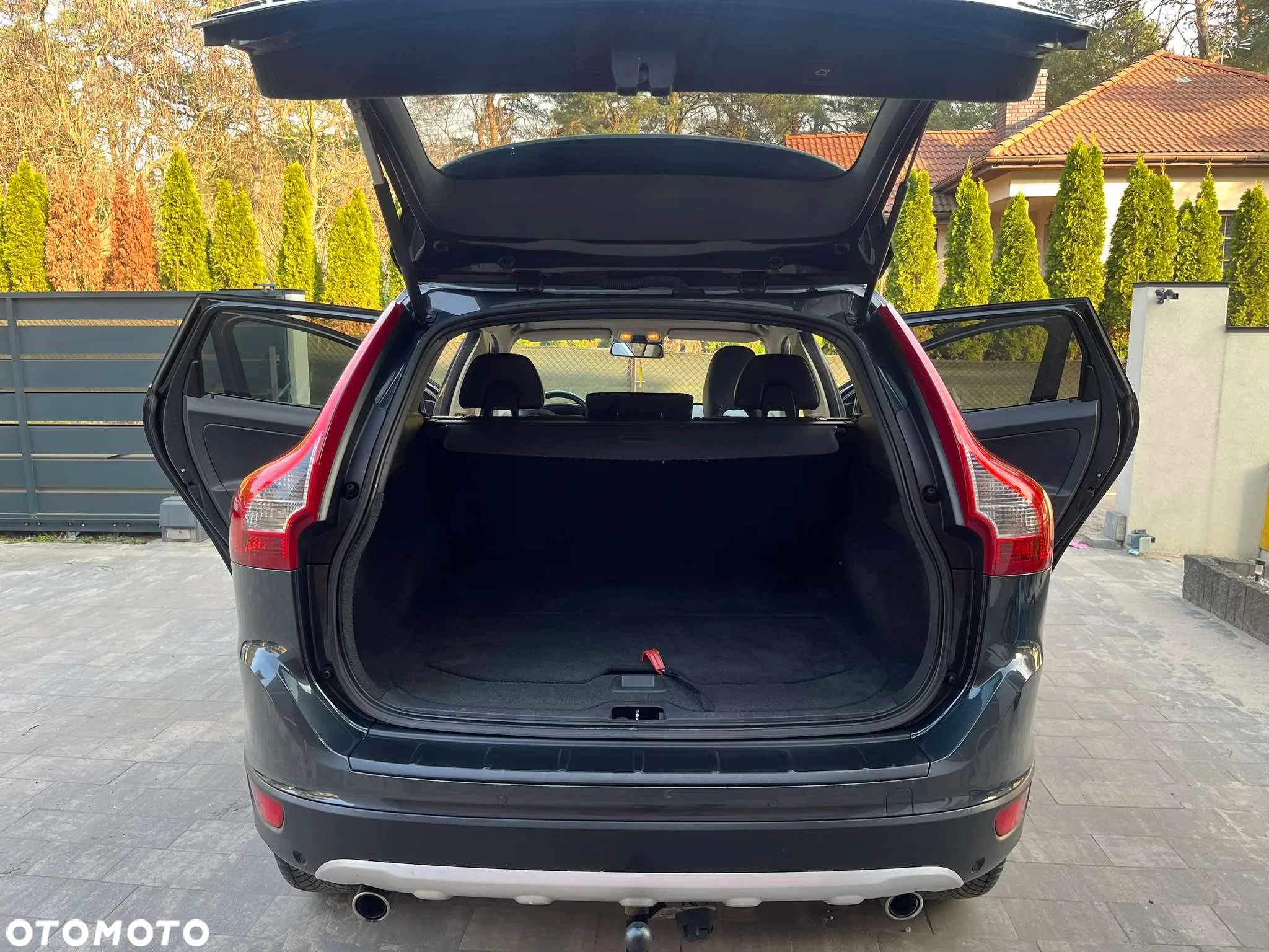 Volvo XC 60 2.4D AWD Summum - 18