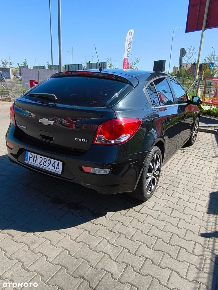Chevrolet Cruze - 4