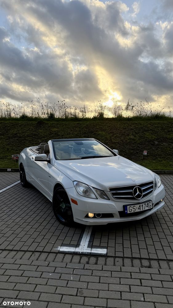 Mercedes-Benz Klasa E 350 BlueEff - 1