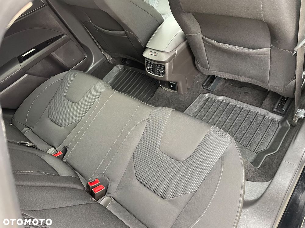 Ford Mondeo - 15