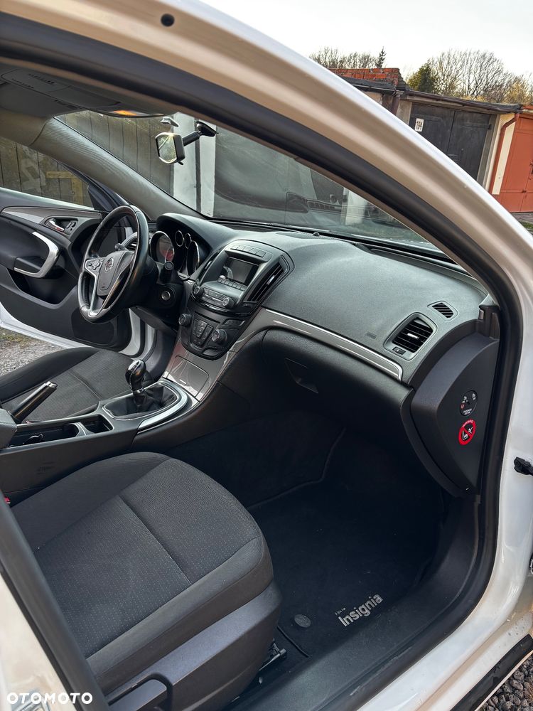 Opel Insignia 2.0 CDTI Design Edition - 14