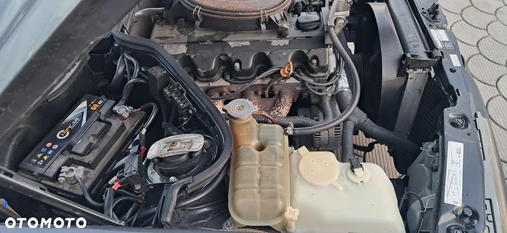 Mercedes-Benz W201 (190) - 19