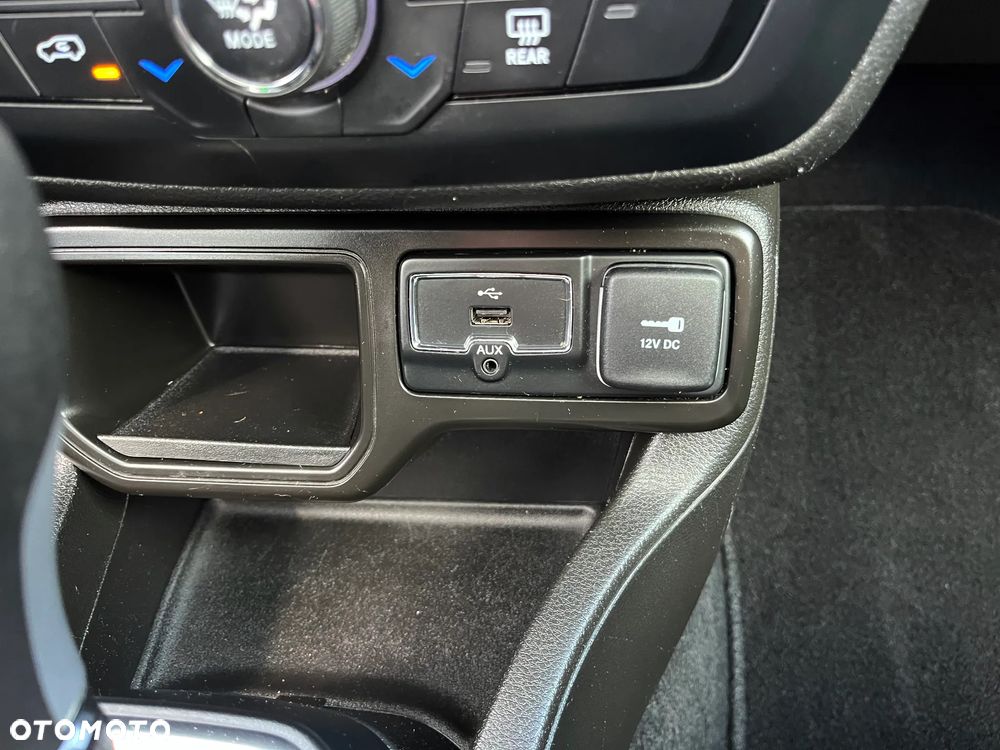 Jeep Renegade - 27