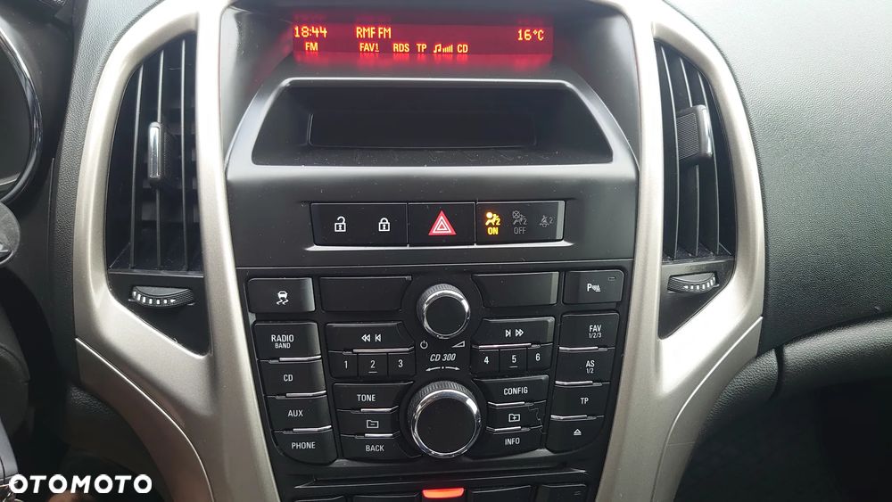 Opel Astra 1.6 Edition Sport - 28