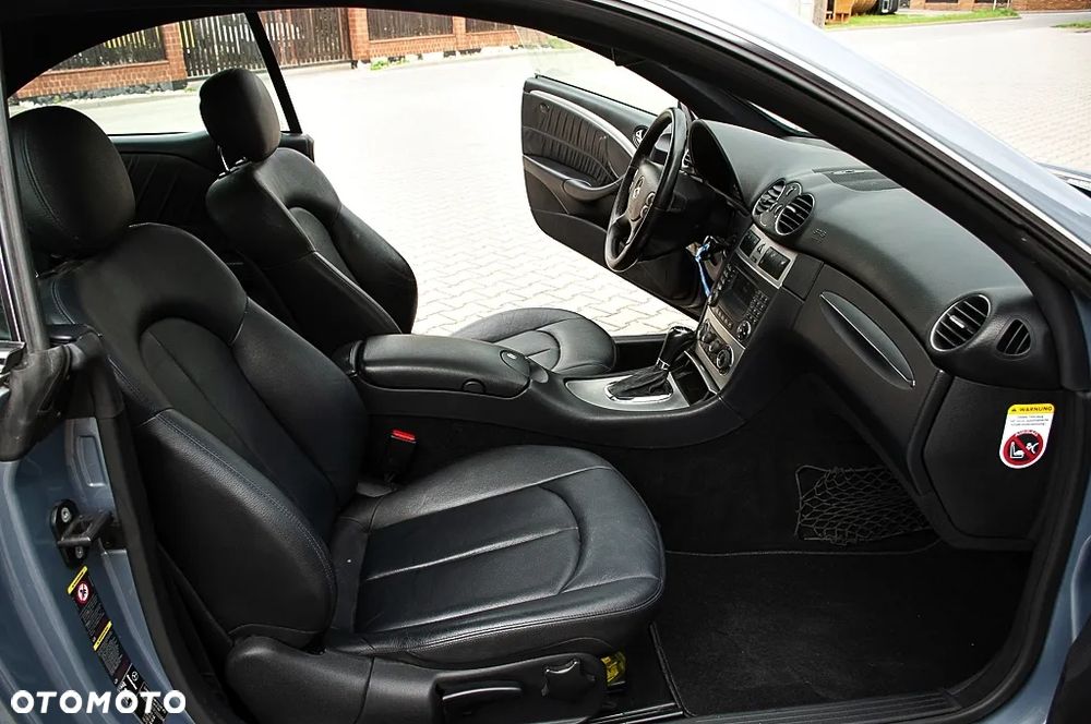 Mercedes-Benz CLK 320 CDI 7G-TRONIC Avantgarde - 26