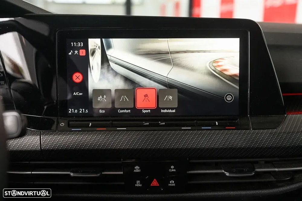 VW Golf 1.5 eTSI OPF DSG R-Line - 44