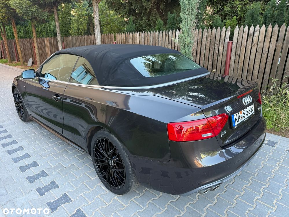 Audi A5 Cabrio 2.0 TDI DPF (clean diesel) - 7