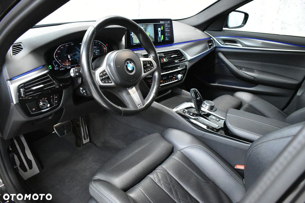 BMW Seria 5 520d mHEV M Sport sport - 5