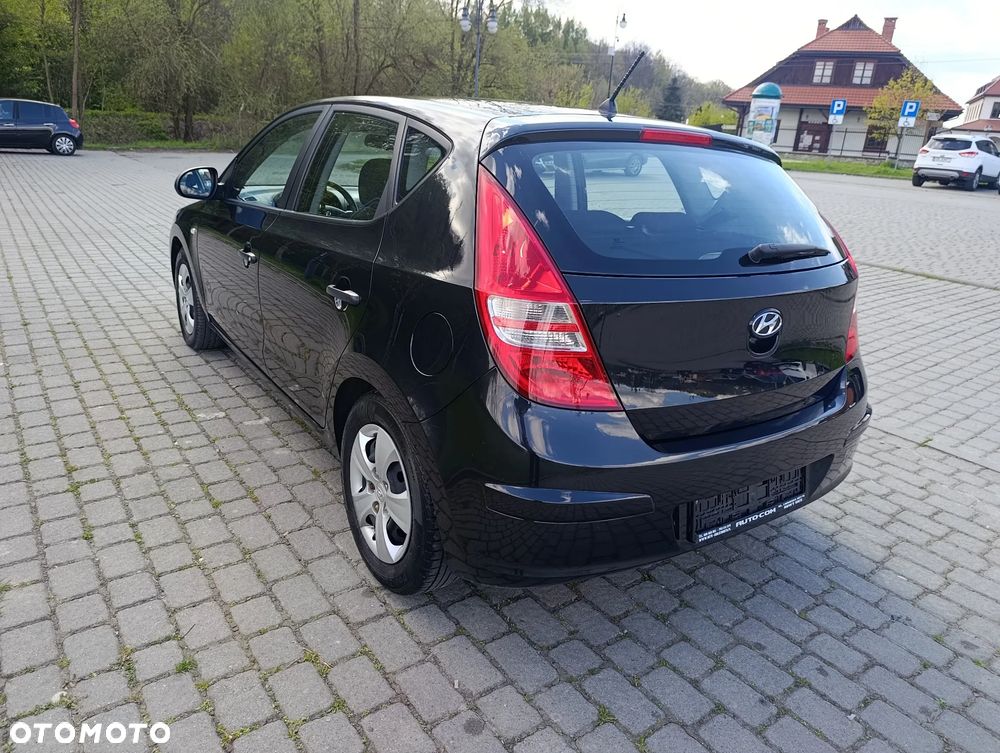 Hyundai i30 1.6 CRDi Comfort - 10
