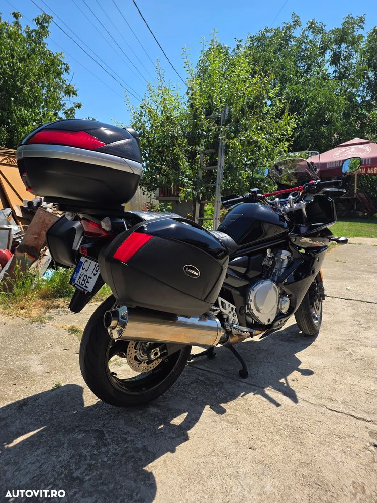 Suzuki GSF - Bandit - 4