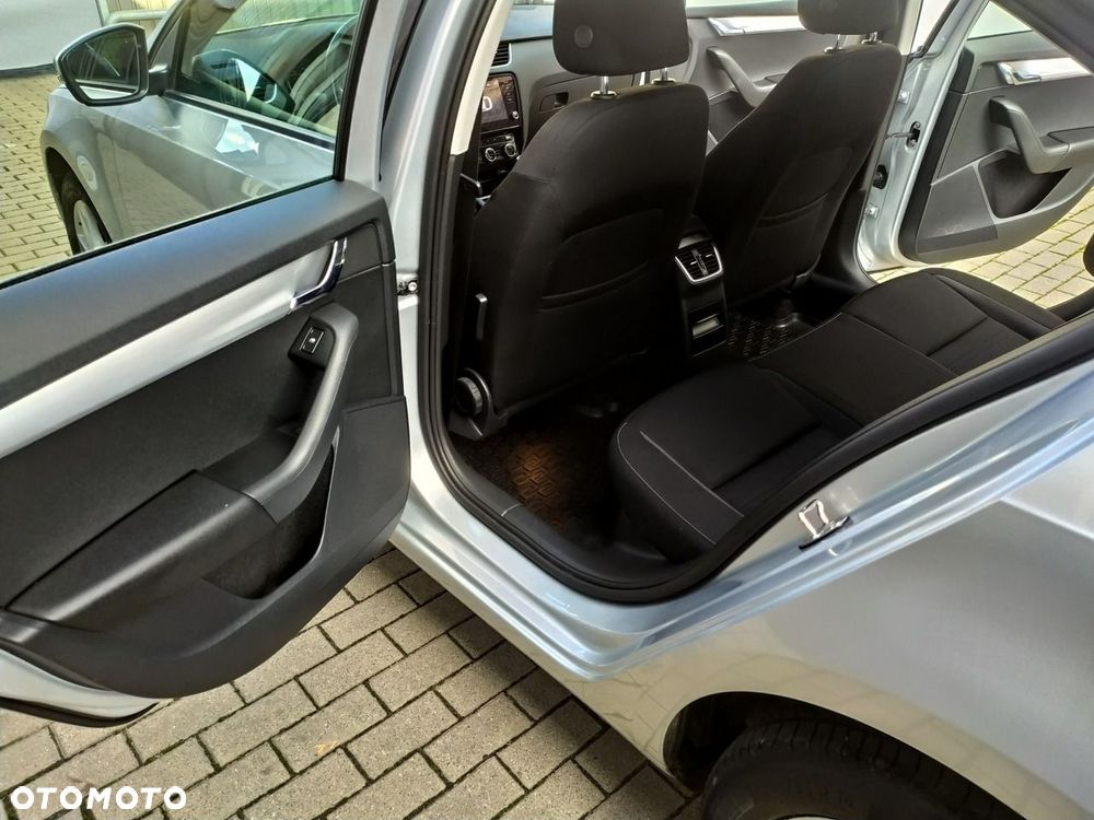 Skoda Octavia - 19