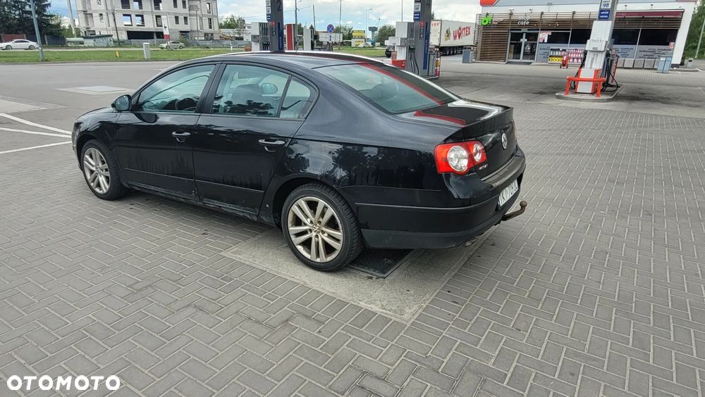 Volkswagen Passat 1.9 TDI Comfortline - 3