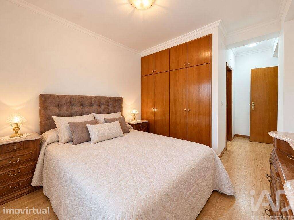 Apartamento T4 em Santa Maria Maior - Grande imagem: 3/24