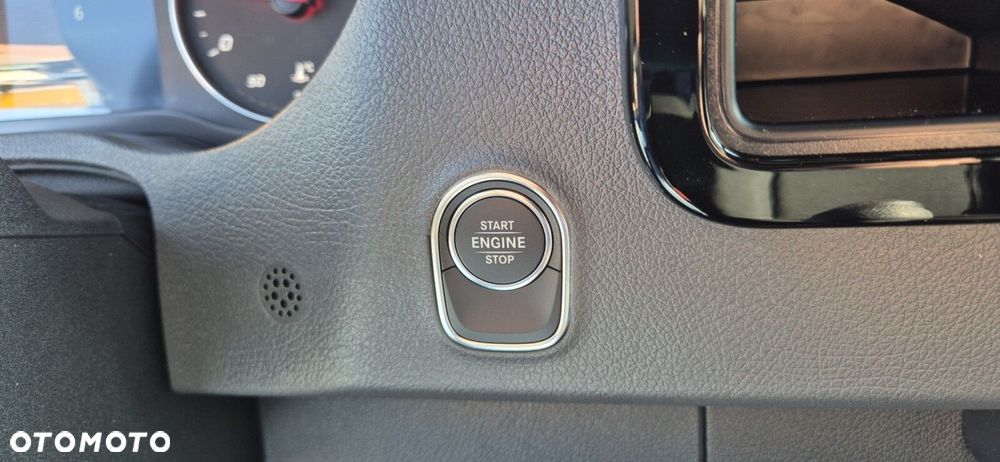 Mercedes-Benz Sprinter Sprinter - 20